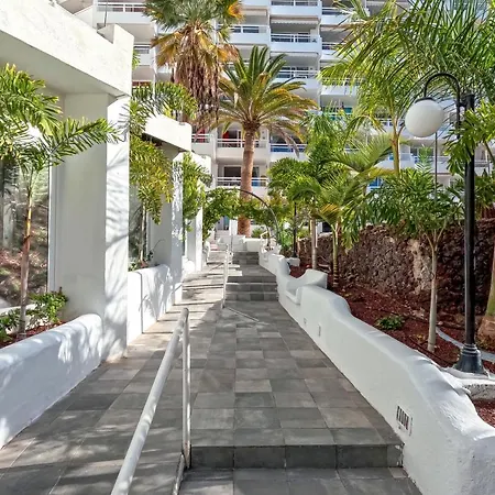 Amazing Spacious 1 Bedroom Flat With Ocean View, 311, Ponderosa Feriehus