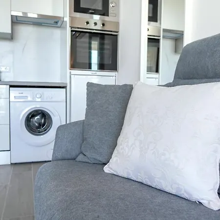 Amazing Spacious 1 Bedroom Flat With Ocean View, 311, Ponderosa Hébergement de vacances