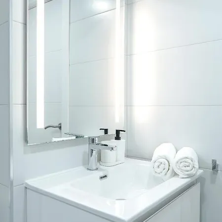 Amazing Spacious 1 Bedroom Flat With Ocean View, 311, Ponderosa Hébergement de vacances