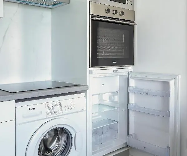 Amazing Spacious 1 Bedroom Flat With Ocean View, 311, Ponderosa Дом отдыха