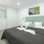 Amazing Spacious 1 Bedroom Flat With Ocean View, 311, Ponderosa Playa Feñabe