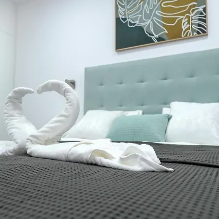 Amazing Spacious 1 Bedroom Flat With Ocean View, 311, Ponderosa *