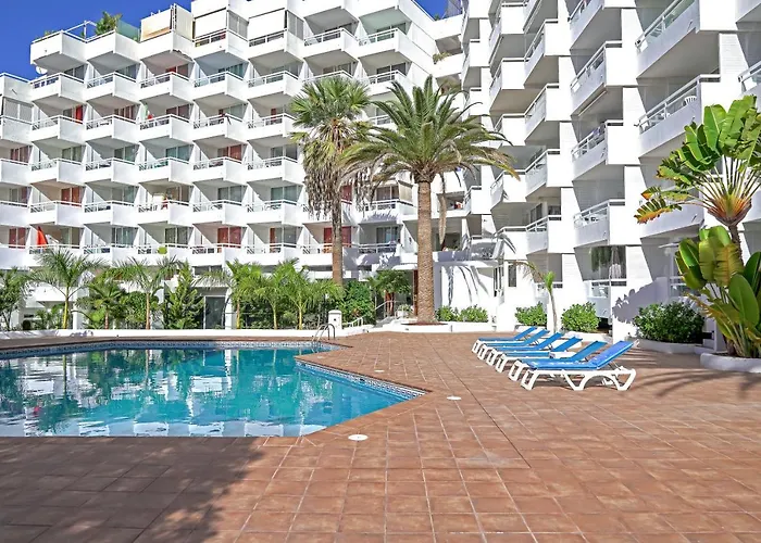 Amazing Spacious 1 Bedroom Flat With Ocean View, 311, Ponderosa *