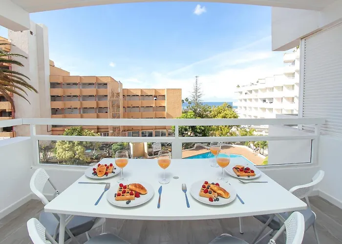 Amazing Spacious 1 Bedroom Flat With Ocean View, 311, Ponderosa Playa Feñabe